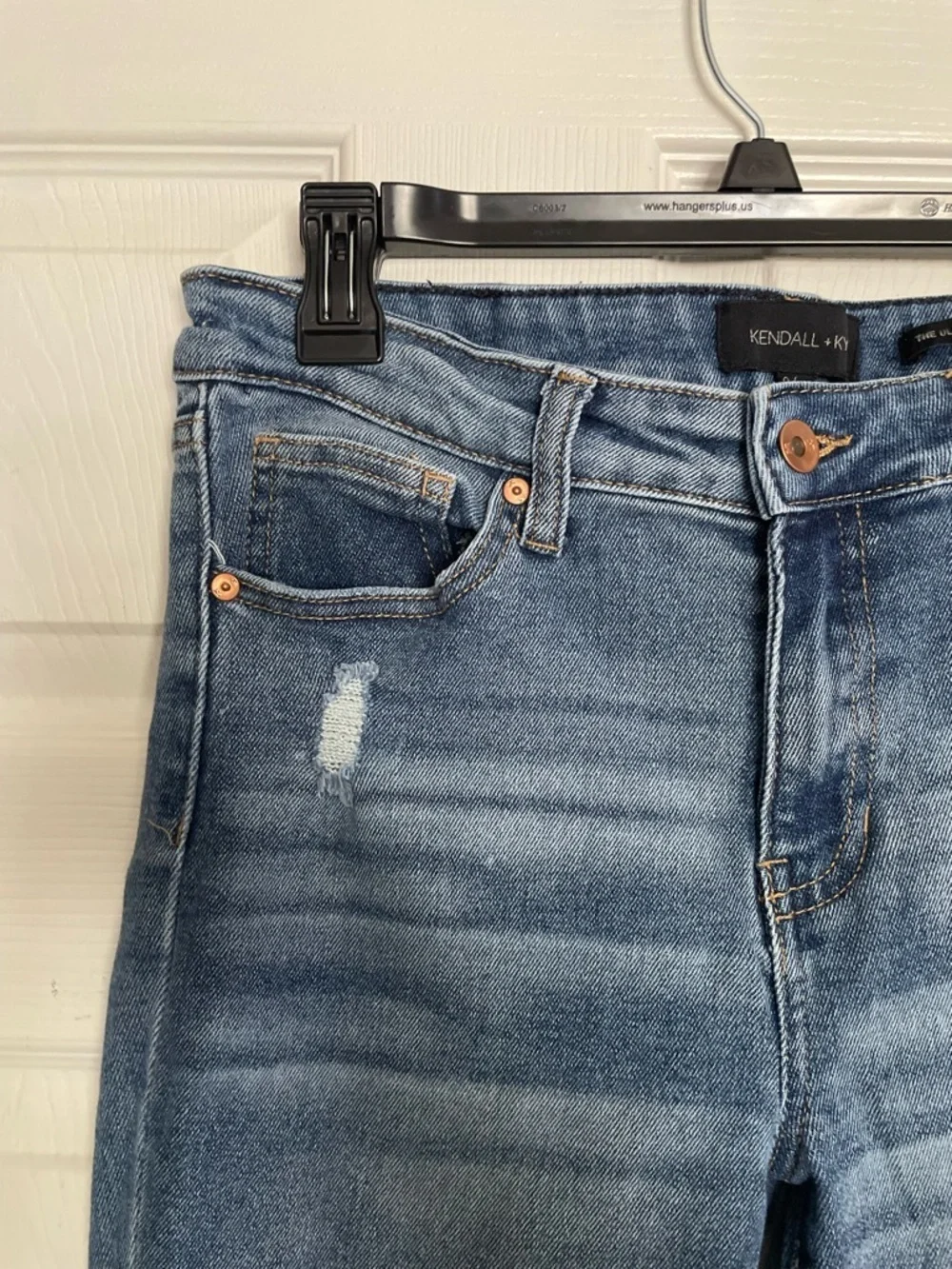 Kendall + Kylie Women’s 9/29 The Ultra Babe Skinny High-Rise Distressed Jeans